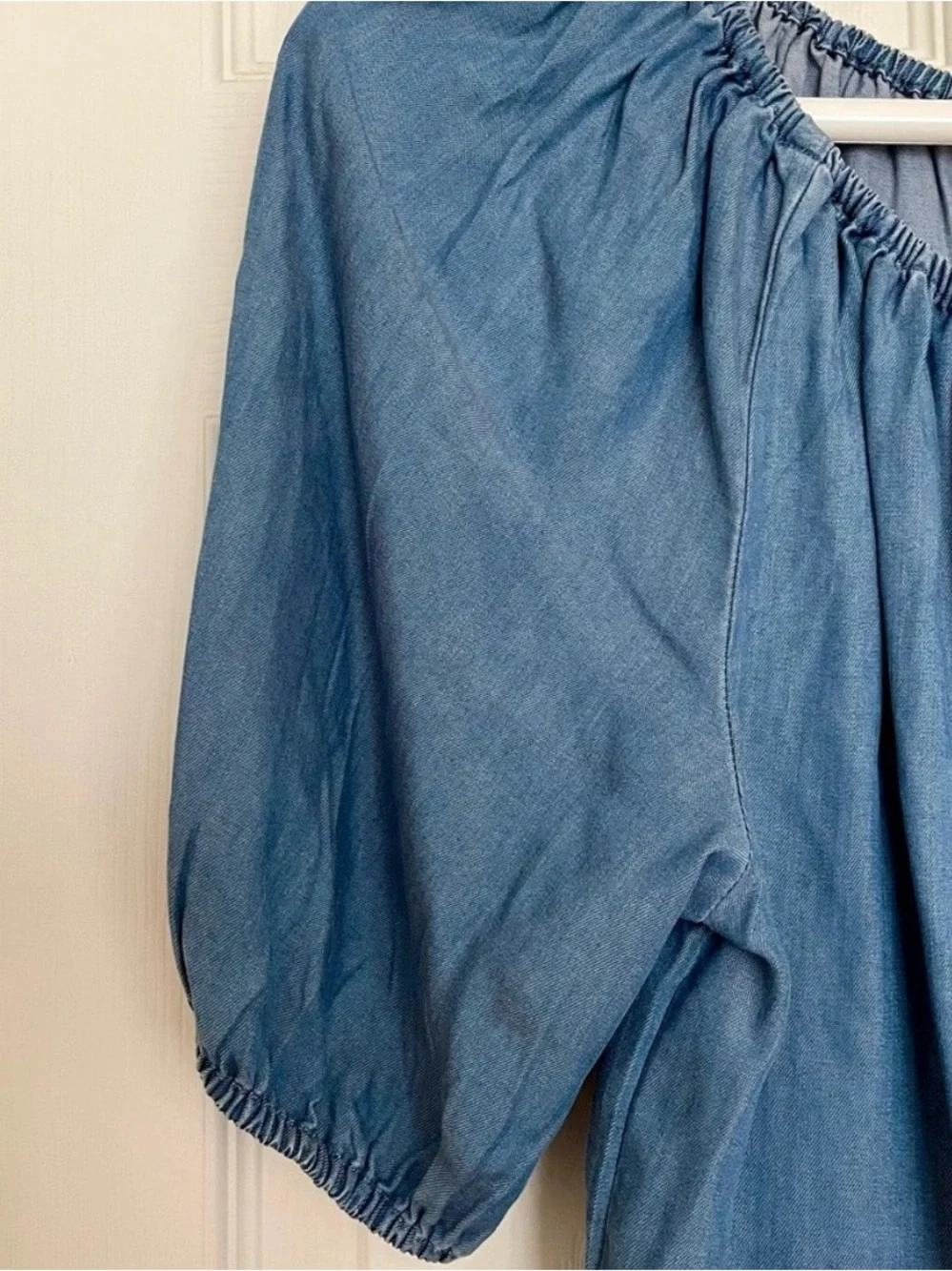 LOFT Chambray Blue Puff Sleeve Peasant Top